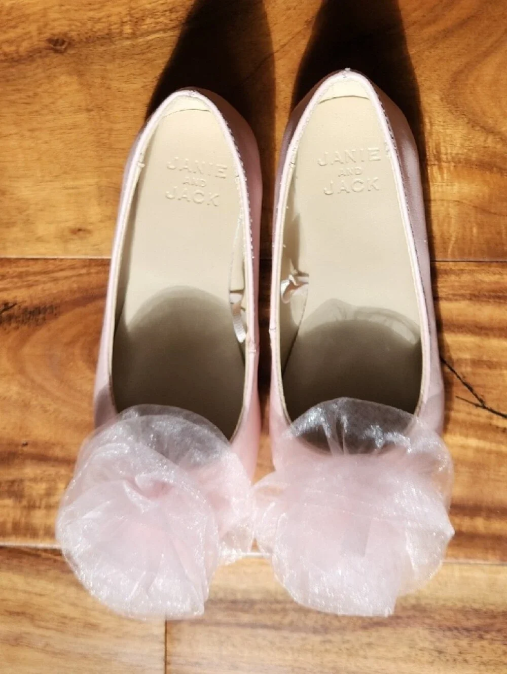 Janie & Jack NWOT Pink Ballet Flats w Rosette. Size 10